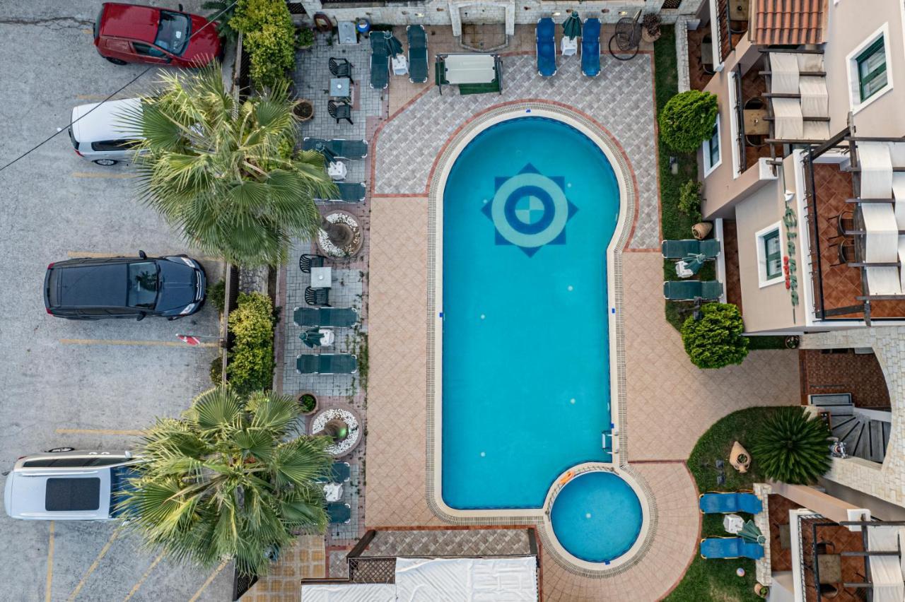 Gianna Apartments Almyrida  Bagian luar foto