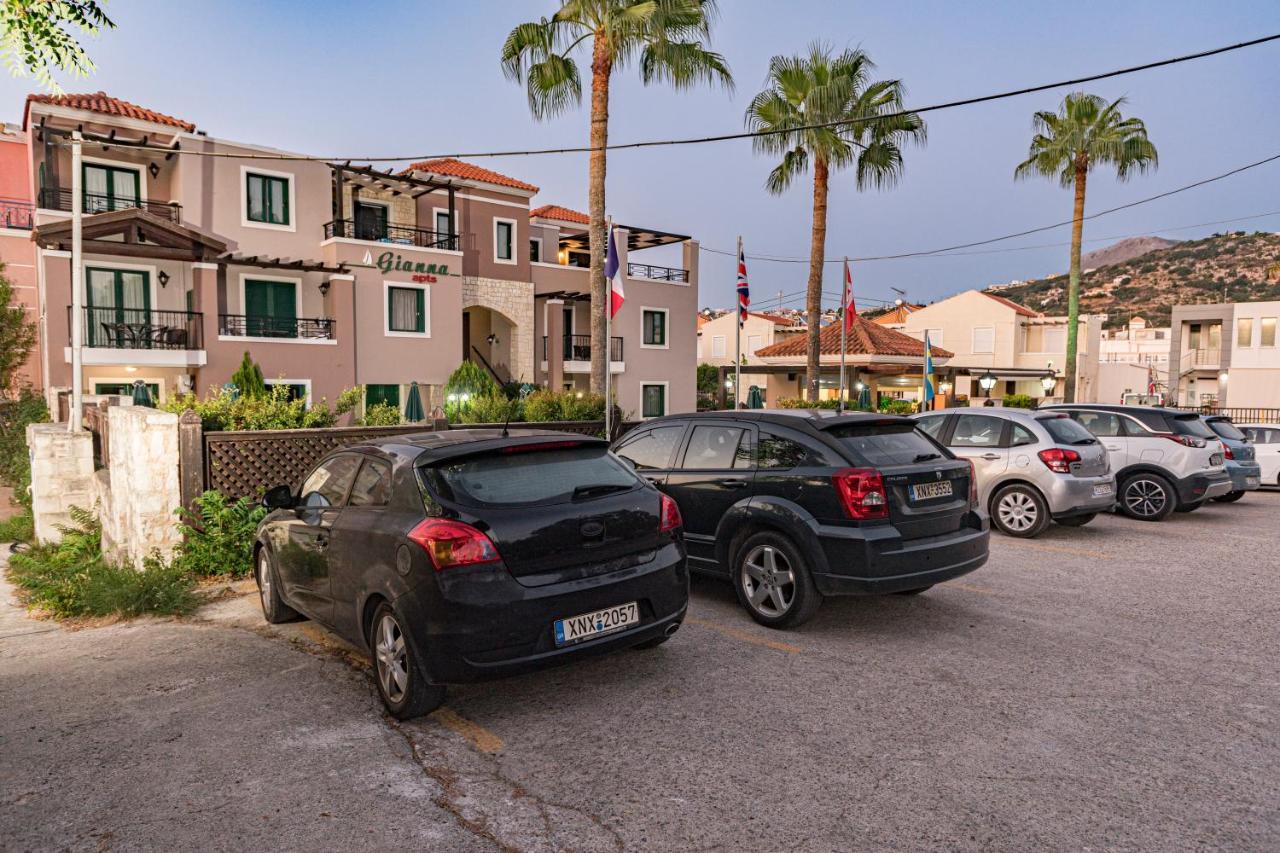 Gianna Apartments Almyrida  Bagian luar foto