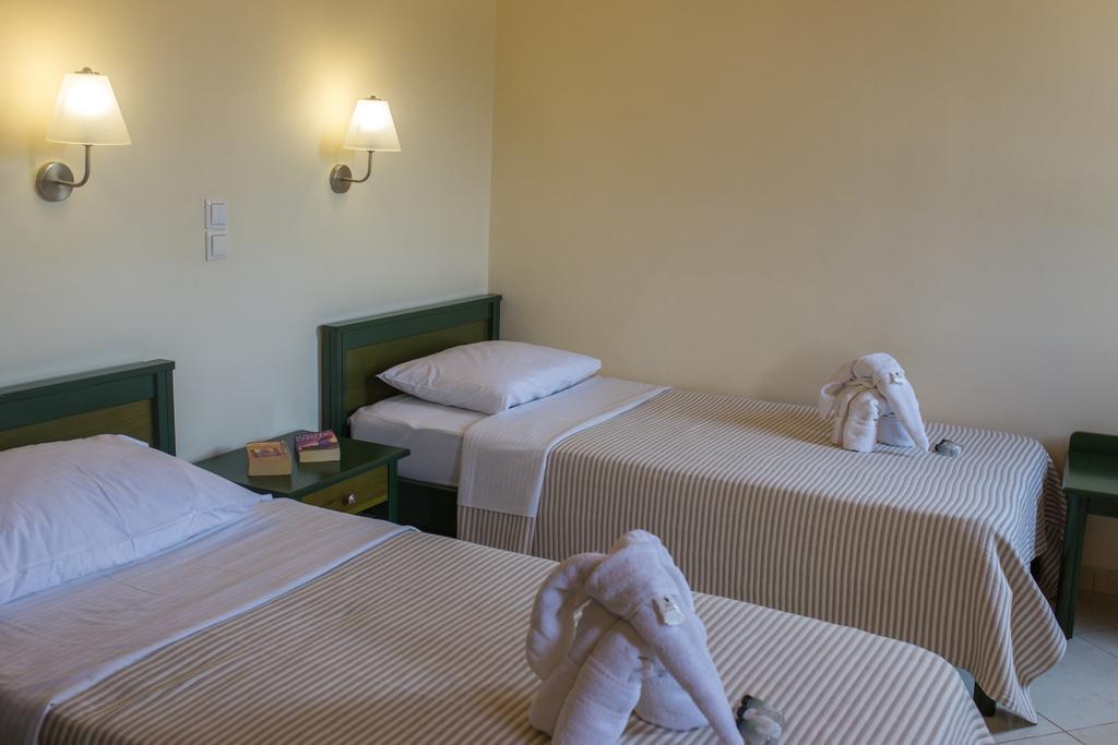 Gianna Apartments Almyrida  Bagian luar foto